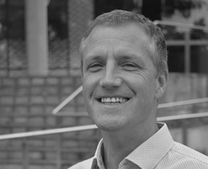 Dr. Ralf Moser